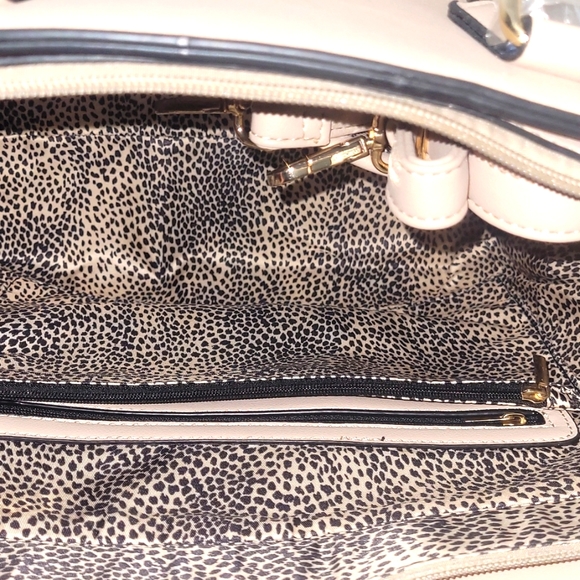 Large bag (see description first) - Picture 3 of 8